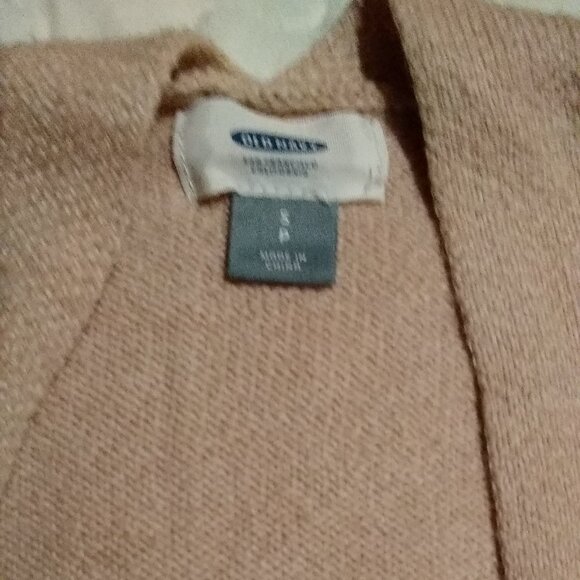 Old Navy Tan Cardigan.  Women's Size Small.  Like New Without Tags. - Picture 4 of 7
